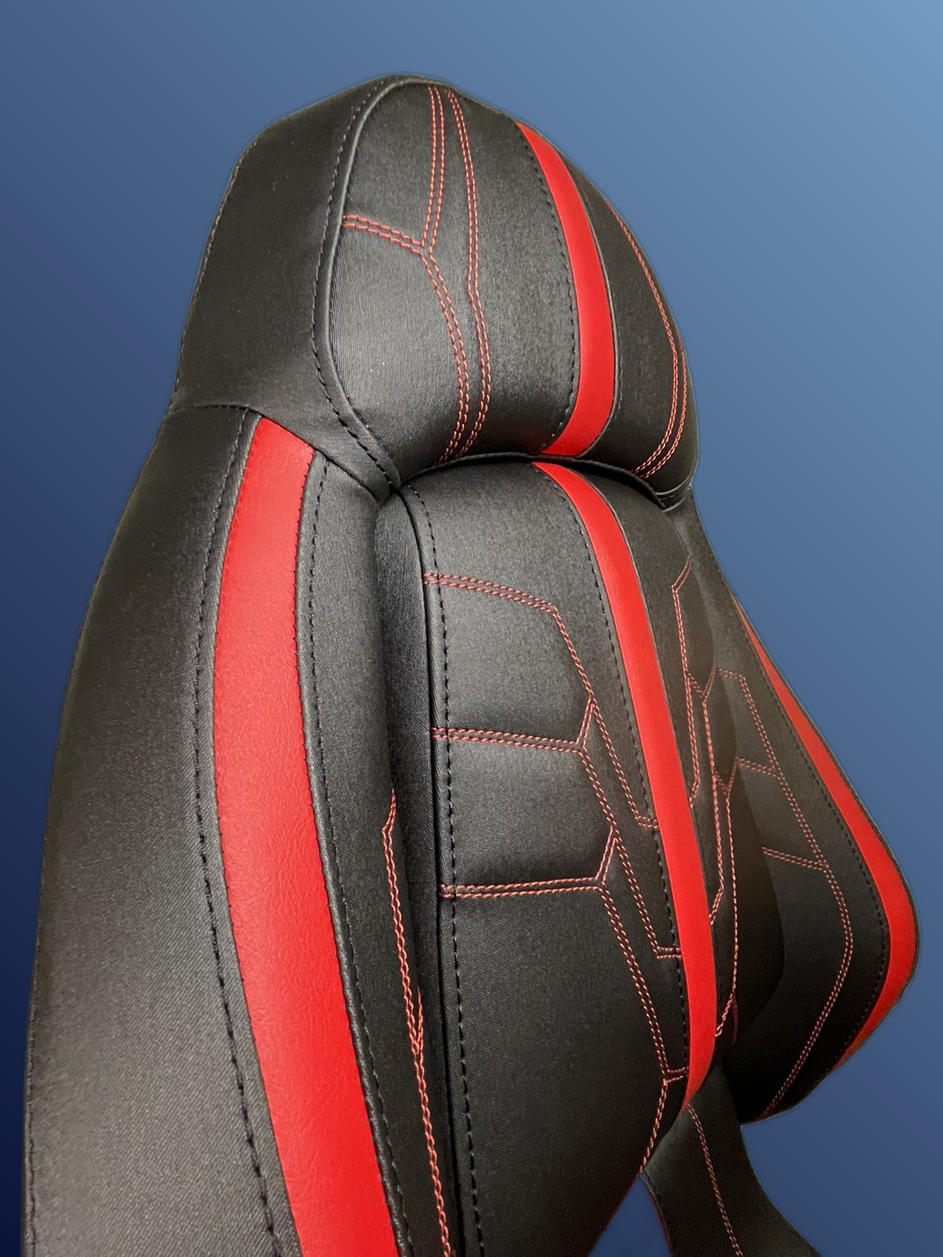 Ergonomic Foldable Seat Black-Red